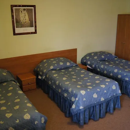 Готель Jedlina